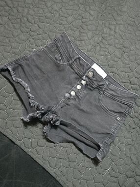 Ardene Black Frayed High-Rise Button-Fly Denim Shorts
